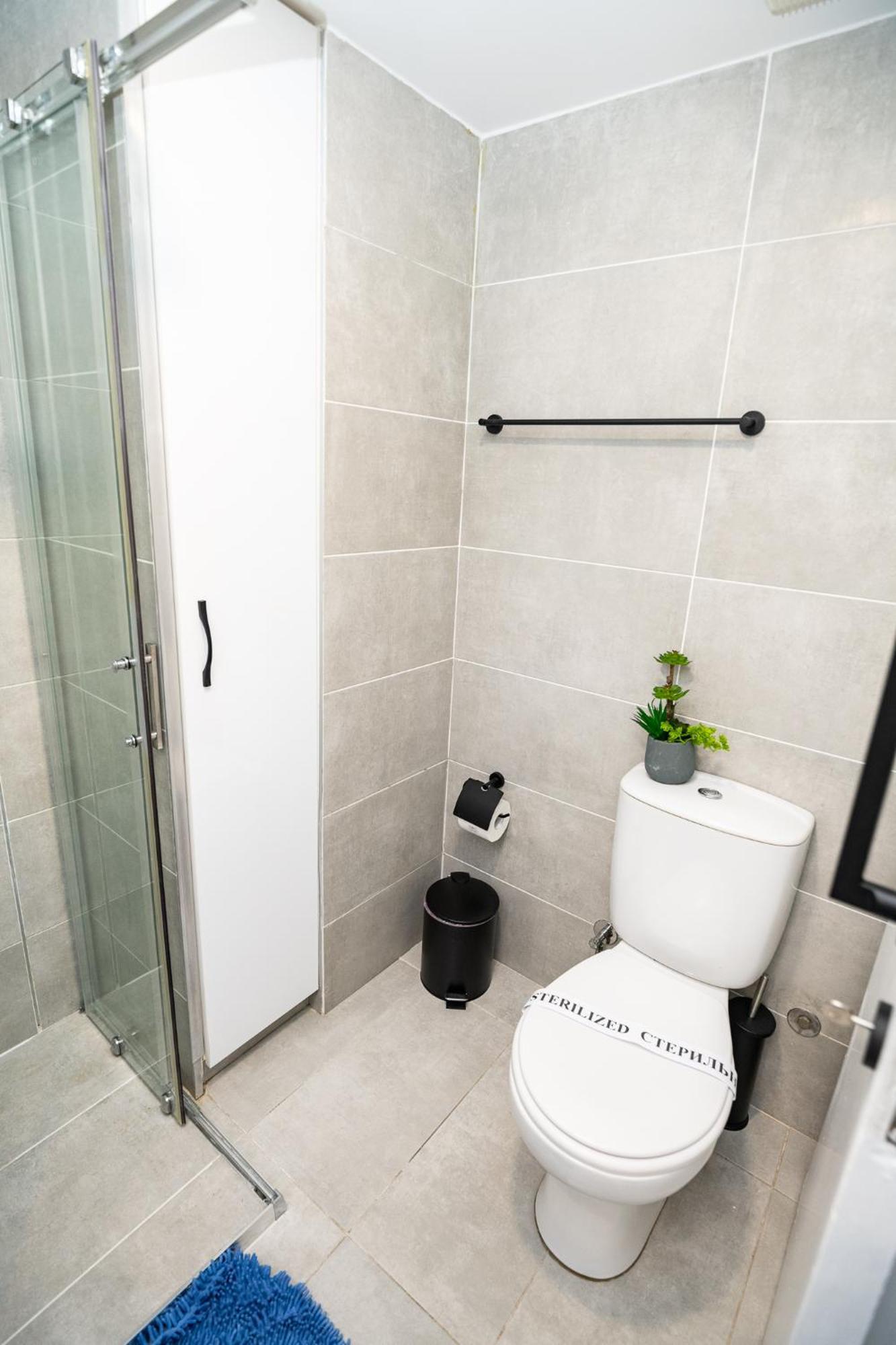 Lazuli Sea View Beachfront Ap 21 Lárnaka Kültér fotó